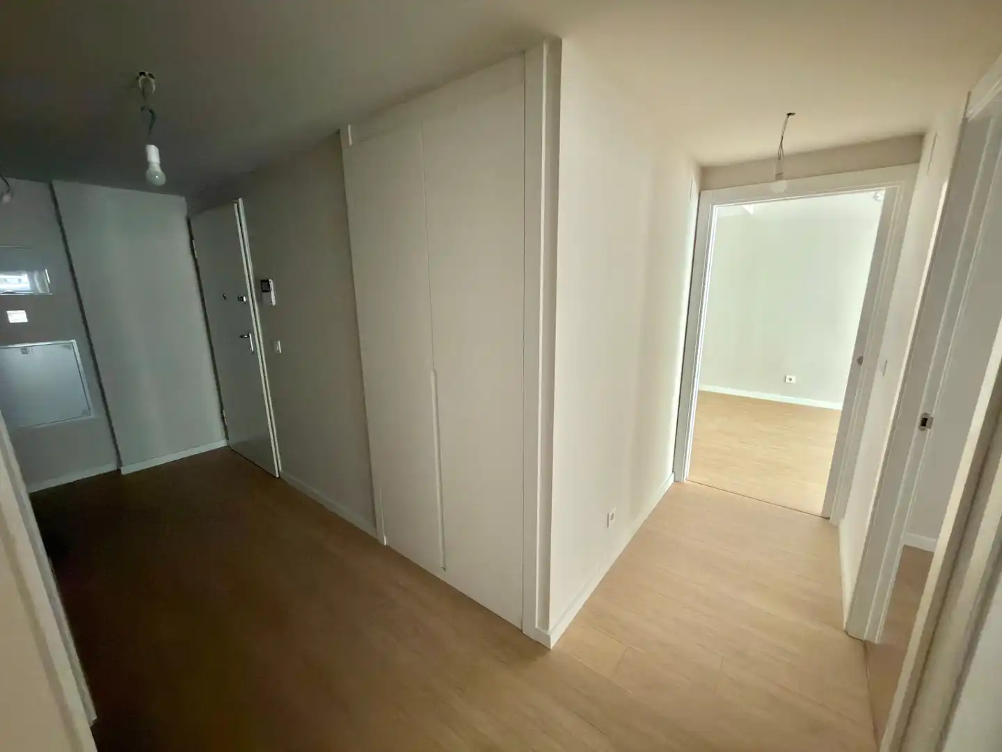 Flat for sale in Valencia  with Air Conditioner, Parquet flooring and Terrace