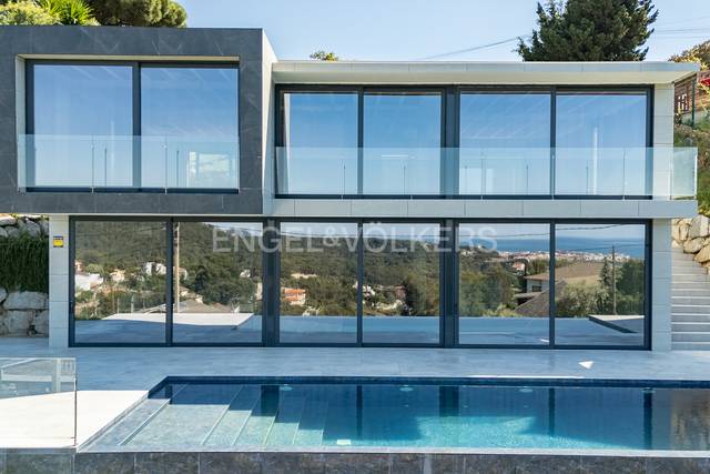 Casa-chalet en Venta en Santa Susanna