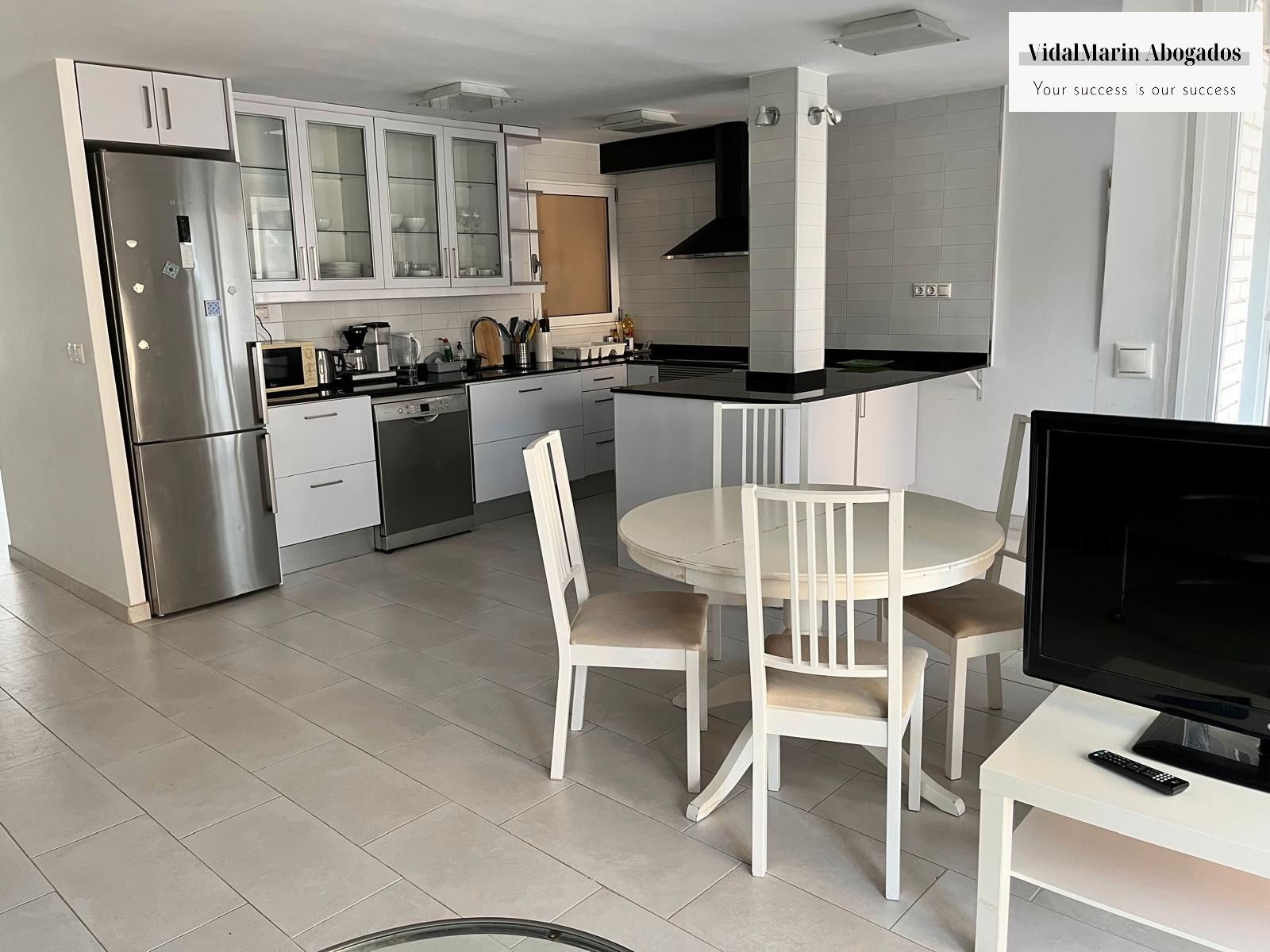 Cocina de Piso de alquiler en Alicante / Alacant con Aire acondicionado, Calefacción y Amueblado