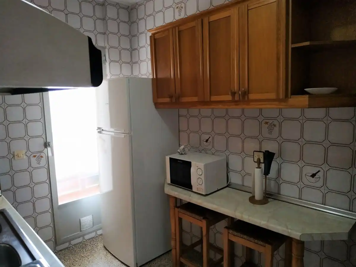 Cocina de Piso de alquiler en Plasencia con Terraza, Amueblado y Balcón