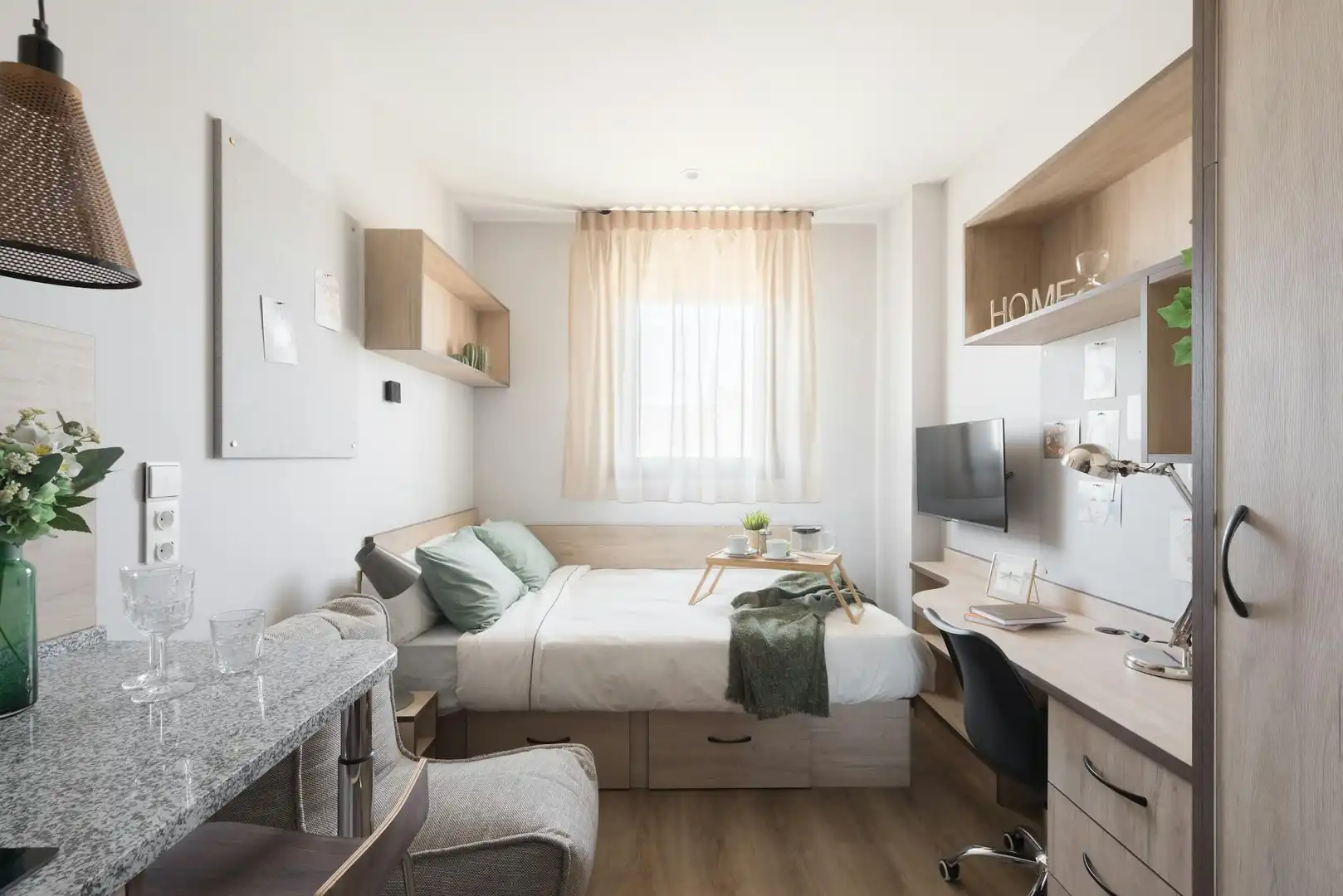 Schlafzimmer von Gebäude zur Miete in Sevilla