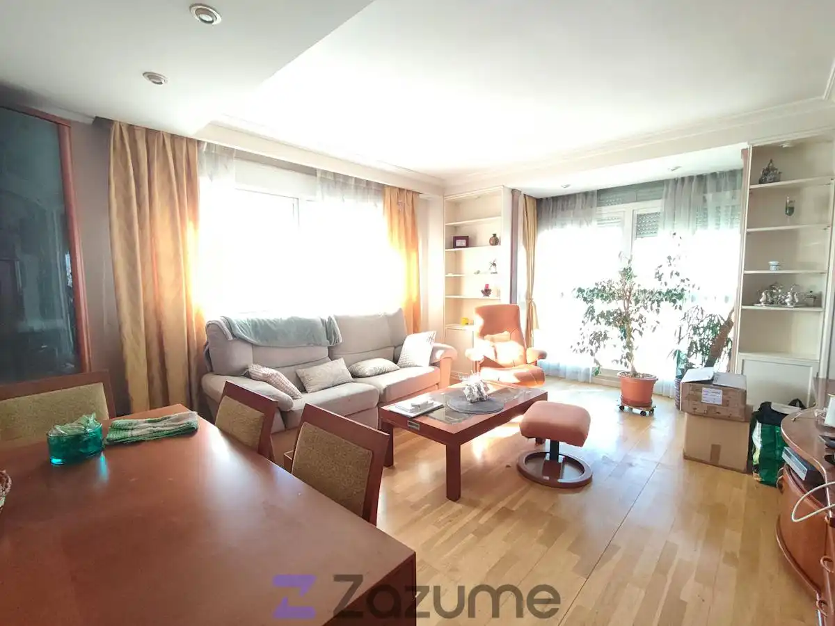 Wohnzimmer von Wohnung zur Miete in Usera