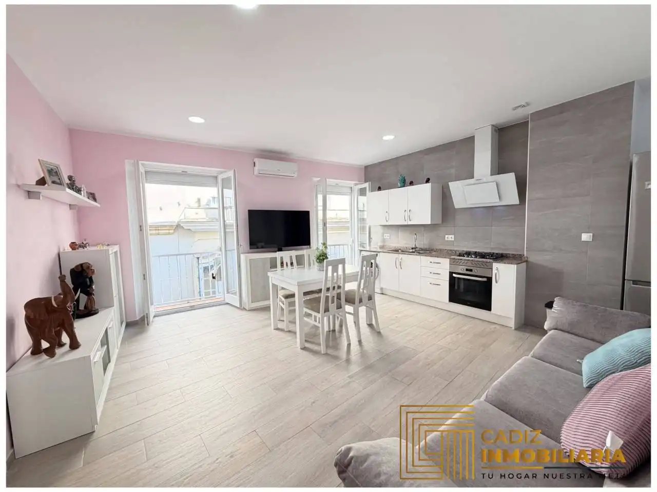 Cocina de Piso en venta en Cádiz con Aire acondicionado y Balcón
