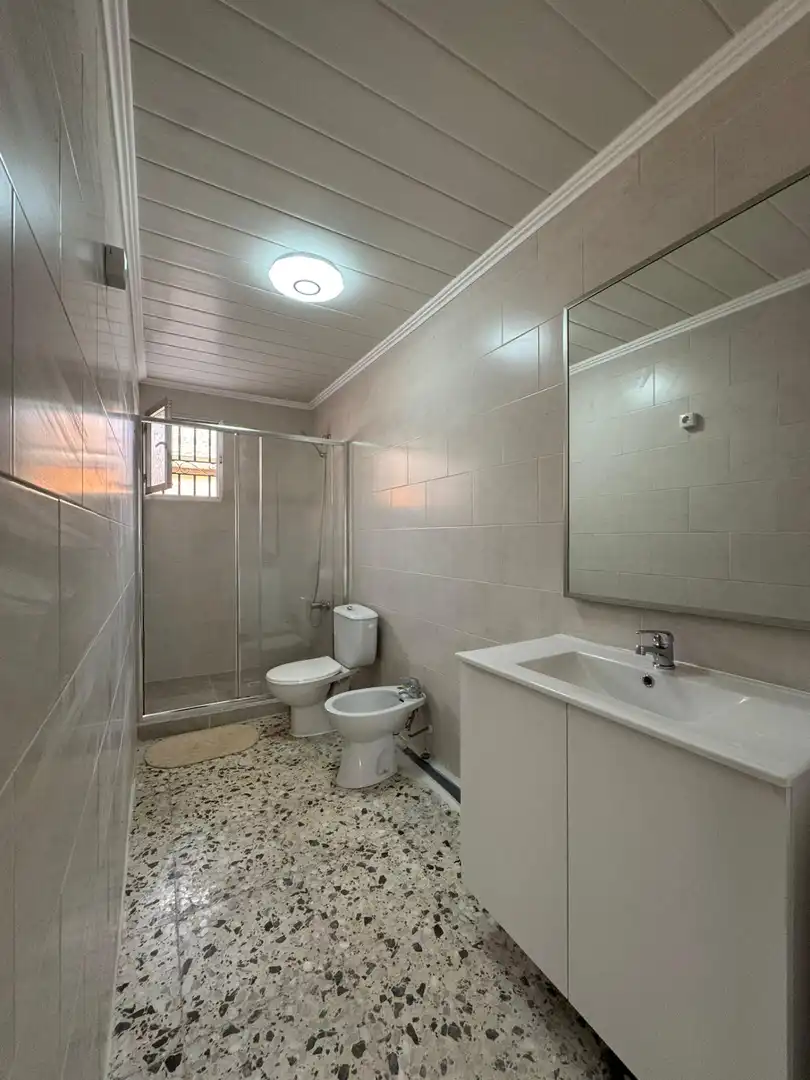 Baño de Casa o chalet en venta en Almoradí con Aire acondicionado, Amueblado y Balcón