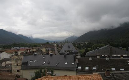Außenansicht von Haus oder Chalet zum verkauf in Biescas mit Abstellraum
