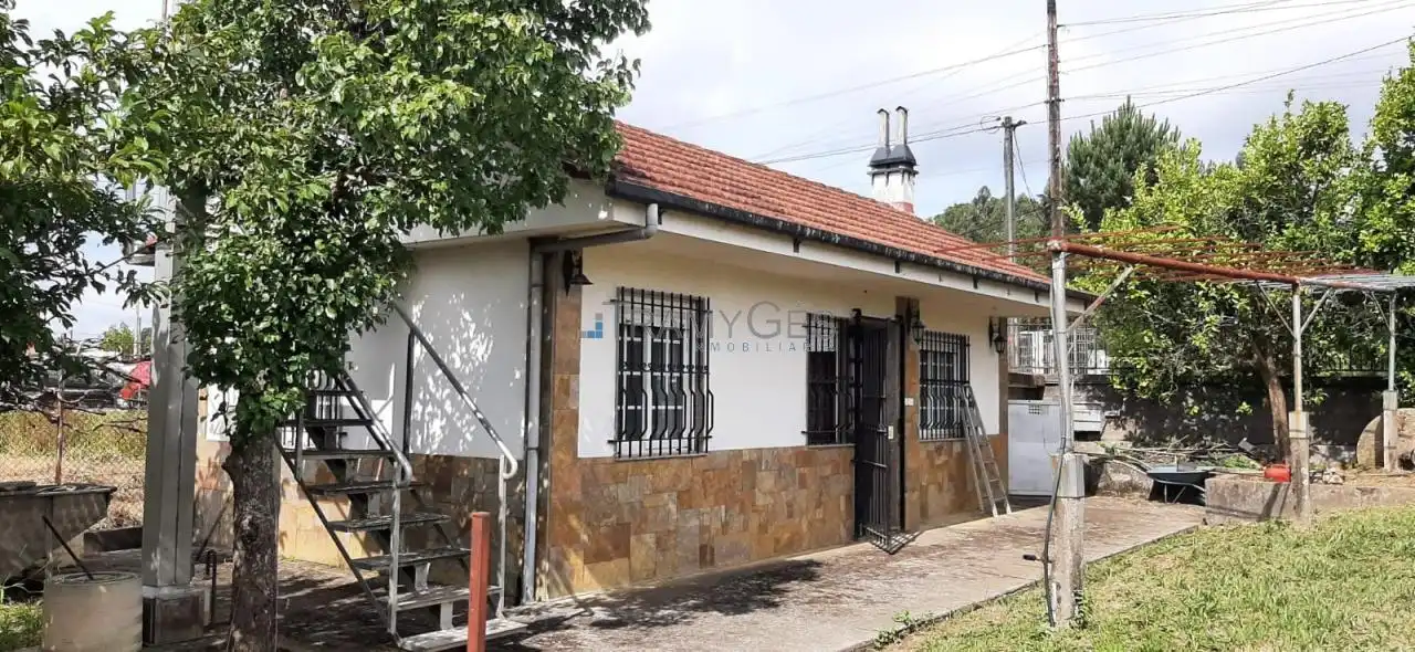 Casa con jardín en venta en LUGAR CRUCEIRO