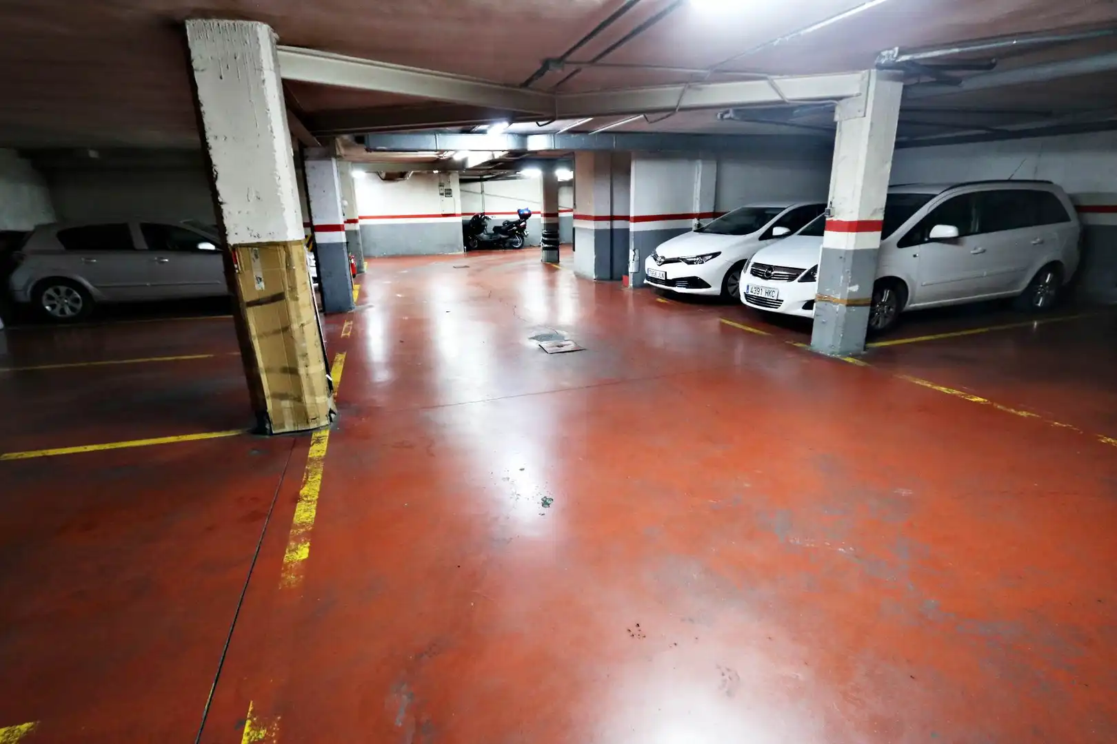 Einzelparkplatz zur Miete in Calle Álvaro de Bazán, imagen 8