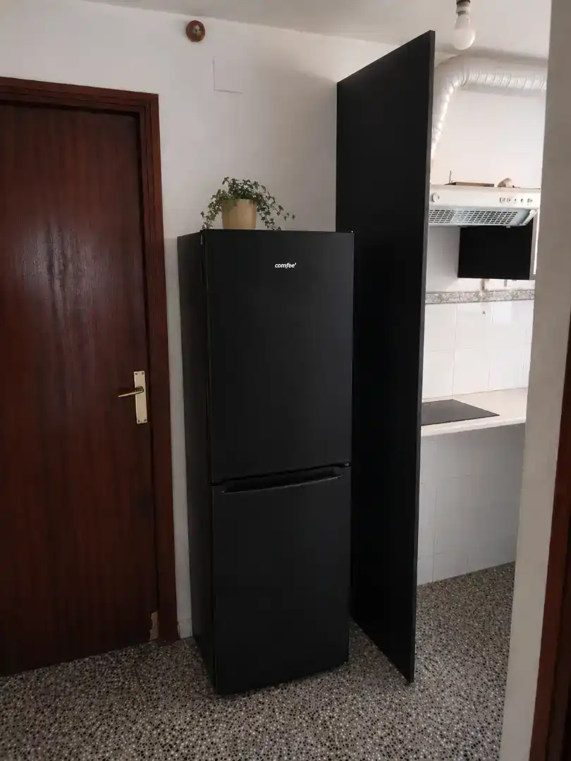 Kitchen of Flat for rent in Cullera  with Air Conditioner, Washing machine and Microwave