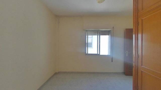 Piso en Venta en Calle Cazorla en Villacarrillo