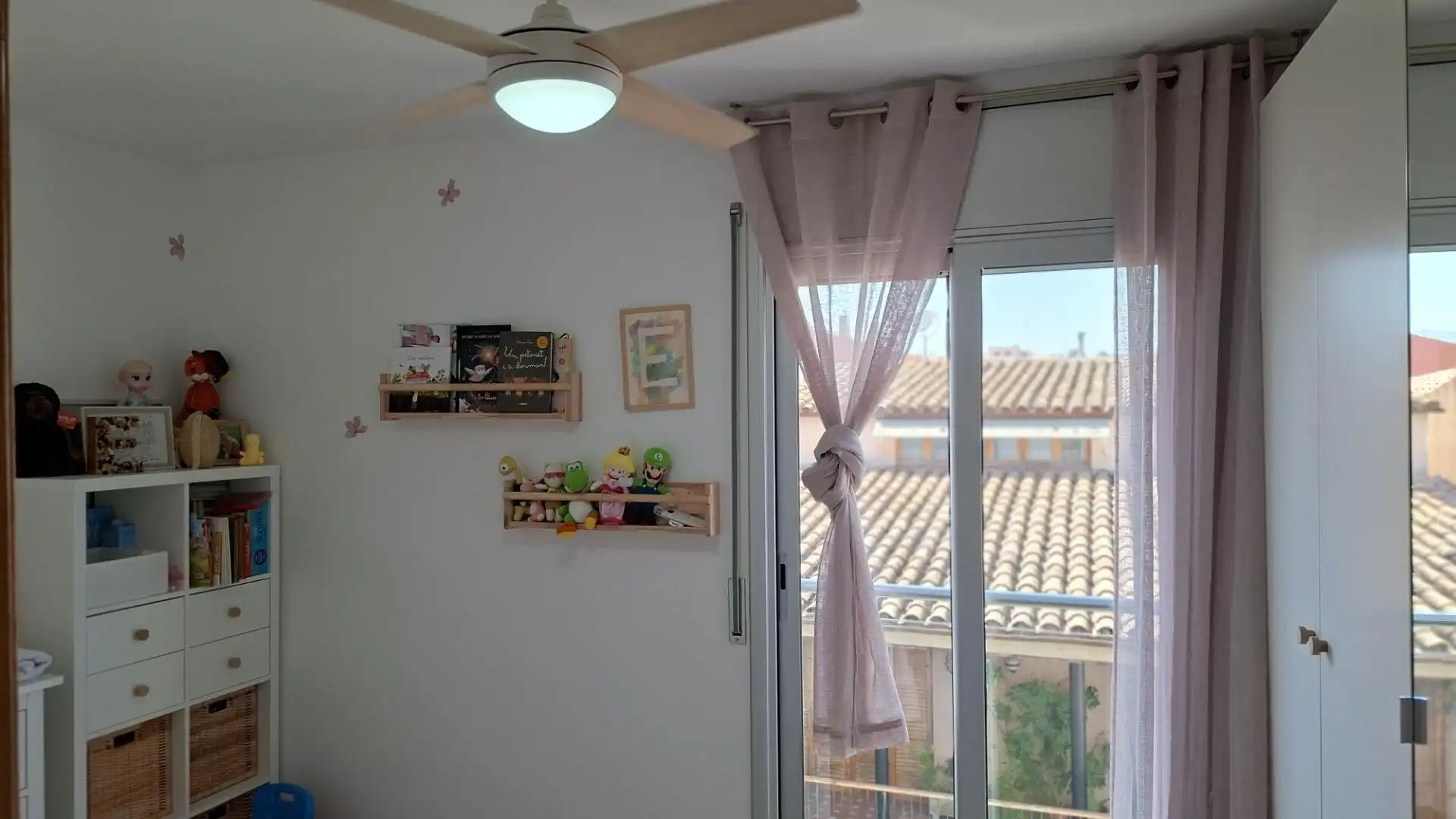 Bedroom of Flat for sale in Parets del Vallès  with Air Conditioner and Heating