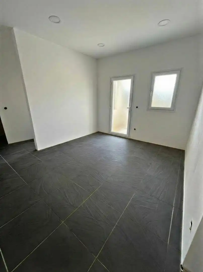 Bajo en venta en Salut - Lloreda, imagen 4