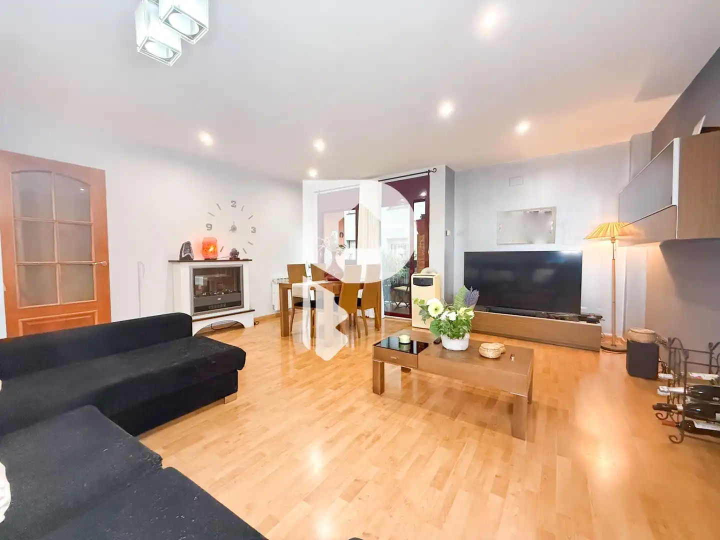Sala d'estar de Planta baixa en venda en Barcelona amb Calefacció, Parquet i Traster