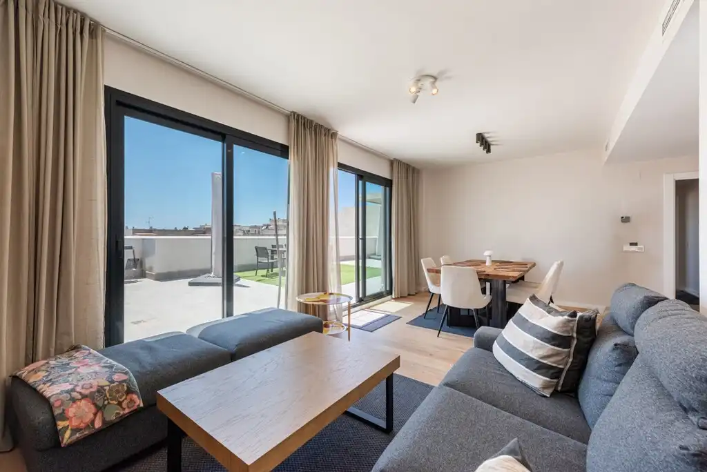 Penthouse with pool for sale in Las Lagunas, imagen 10