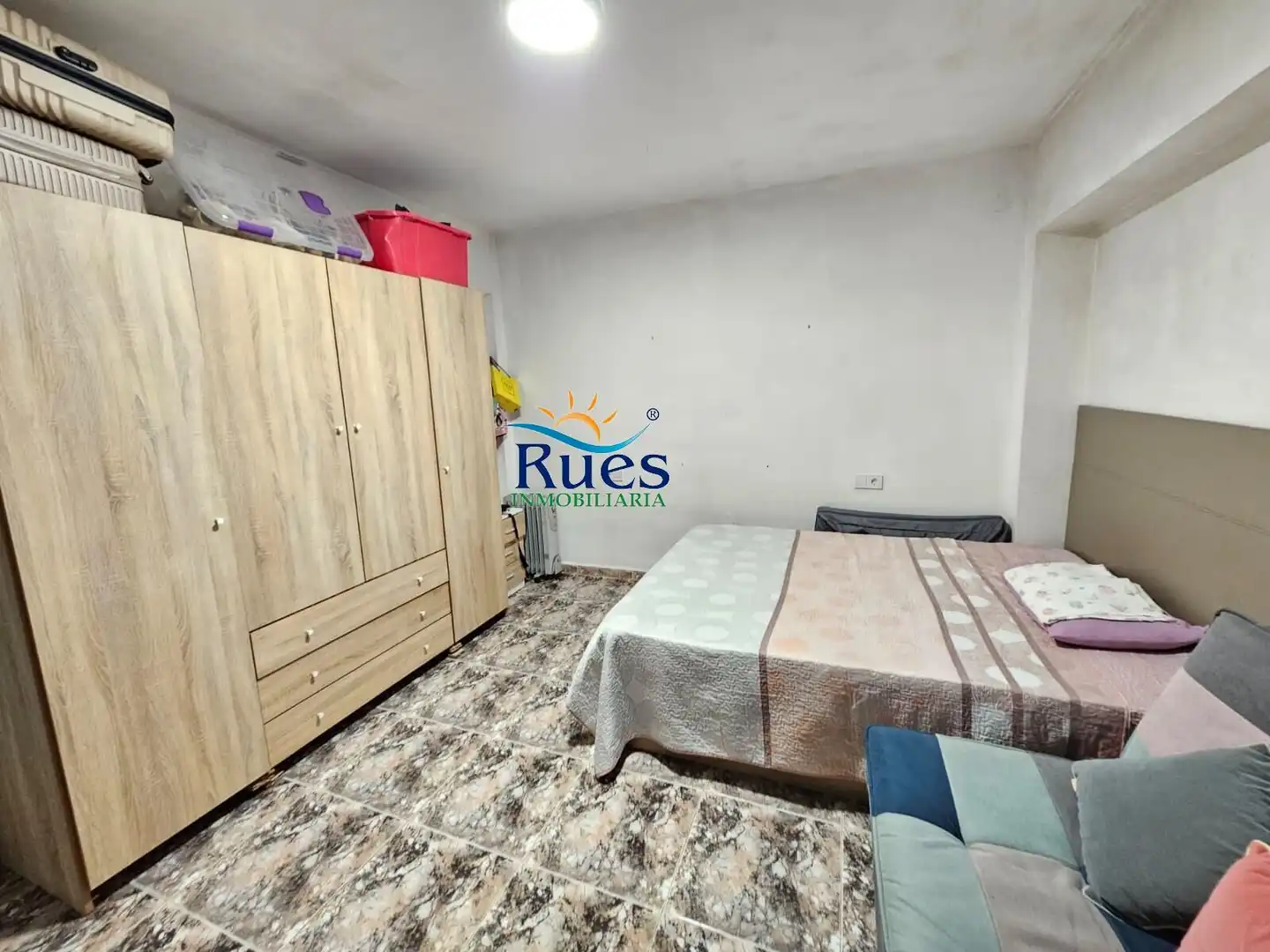 Schlafzimmer von Wohnung zum Verkauf in Castellón de la Plana / Castelló de la Plana mit Klimaanlage und Balkon