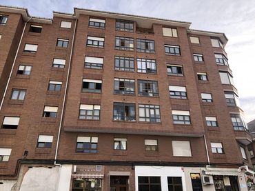 Business premises for sale in C/ Estebanina