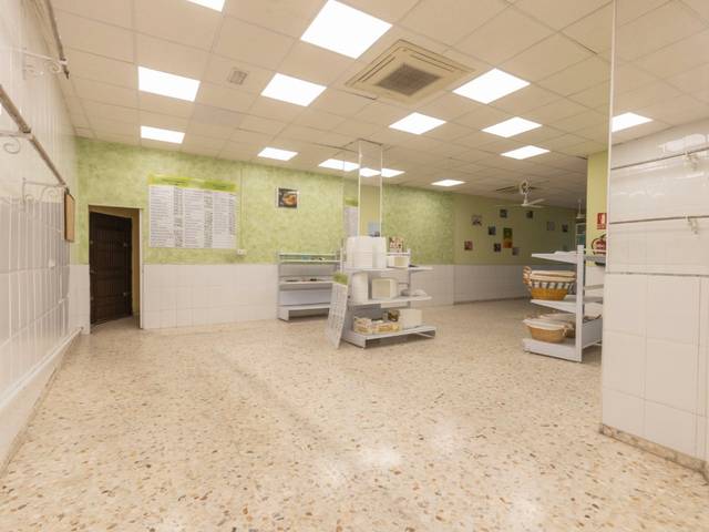 Local comercial en Alquiler en Calle Jiménez, 6 en Huétor Vega