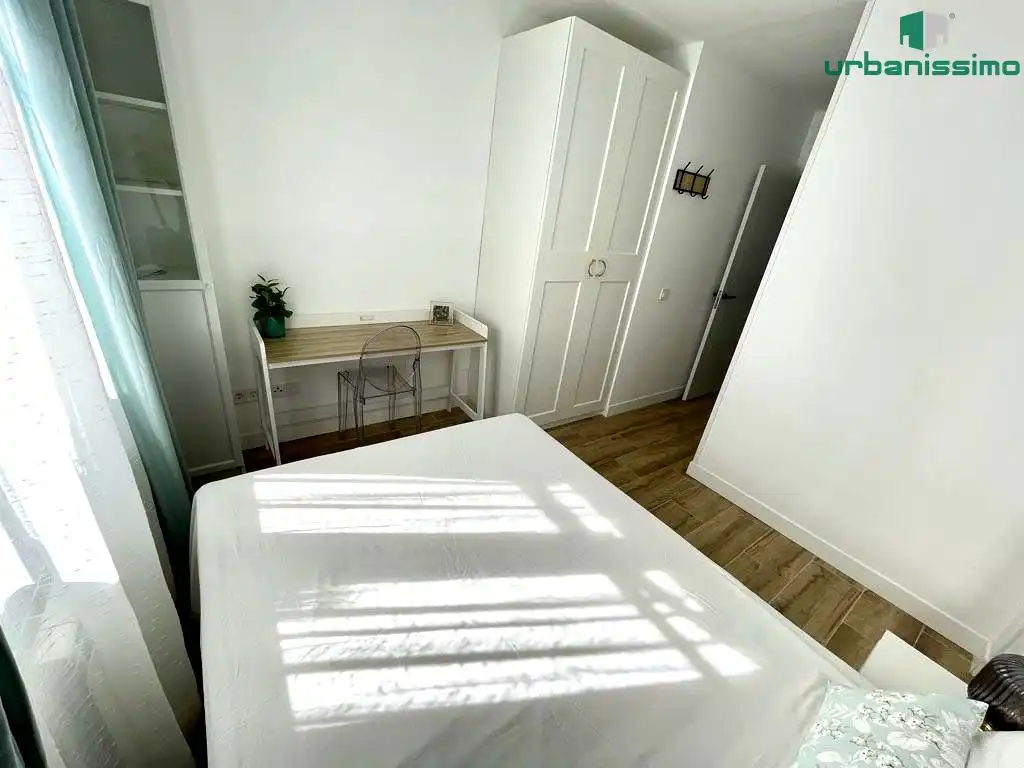 Habitación de Apartamento de alquiler en Madrid con Aire acondicionado, Calefacción y Terraza