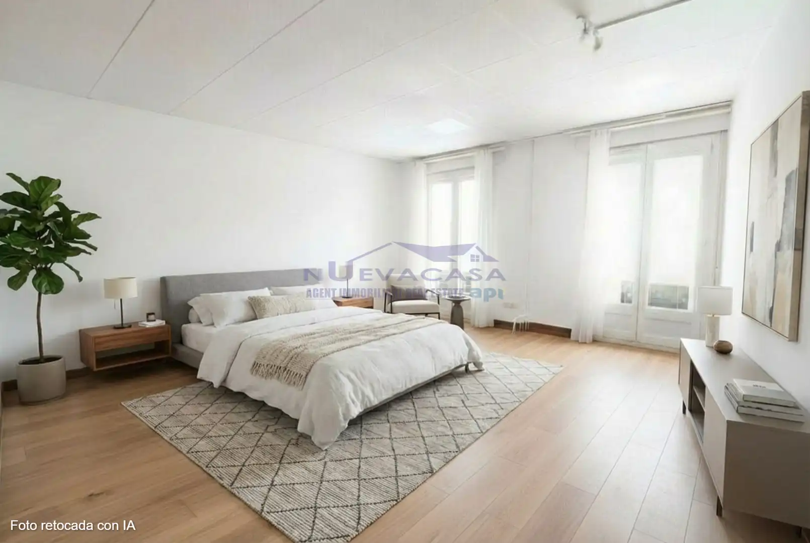 Dormitori de Casa adosada en venda en Barcelona amb Aire condicionat i Terrassa