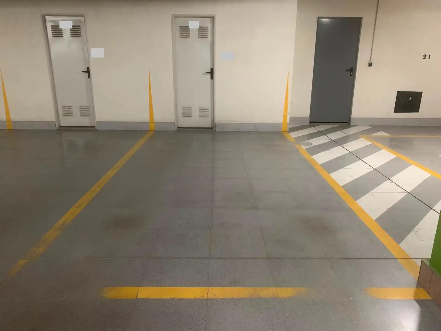 Parking de Ático de alquiler en Murcia con Aire acondicionado, Calefacción y Terraza