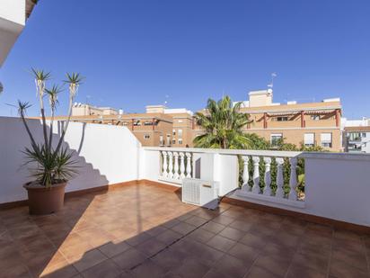 Terrace of Single-family semi-detached for sale in Sagunto / Sagunt  with Air Conditioner, Heating and Private garden