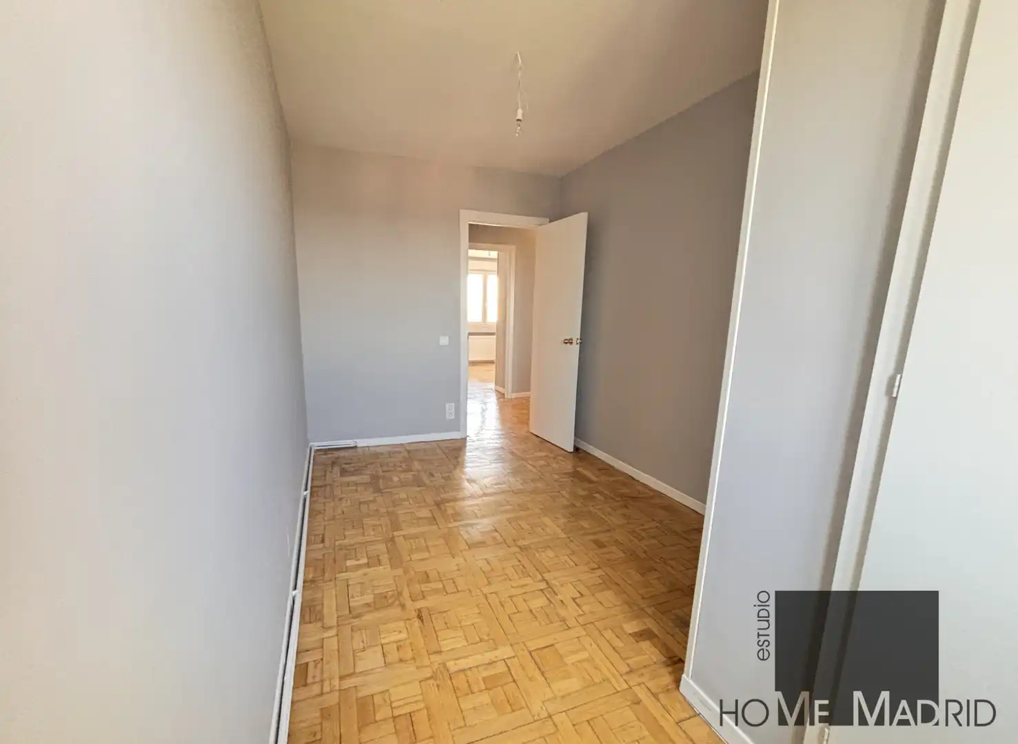 Bedroom of Flat for rent in Madrid  with Air Conditioner, Heating and Terrace