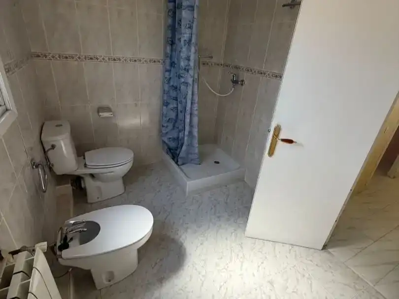 Bany de Casa o xalet en venda en Las Rozas de Madrid amb Piscina