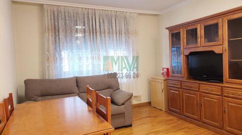 Foto 2 de Apartament en venda a Ventiun, Ourense