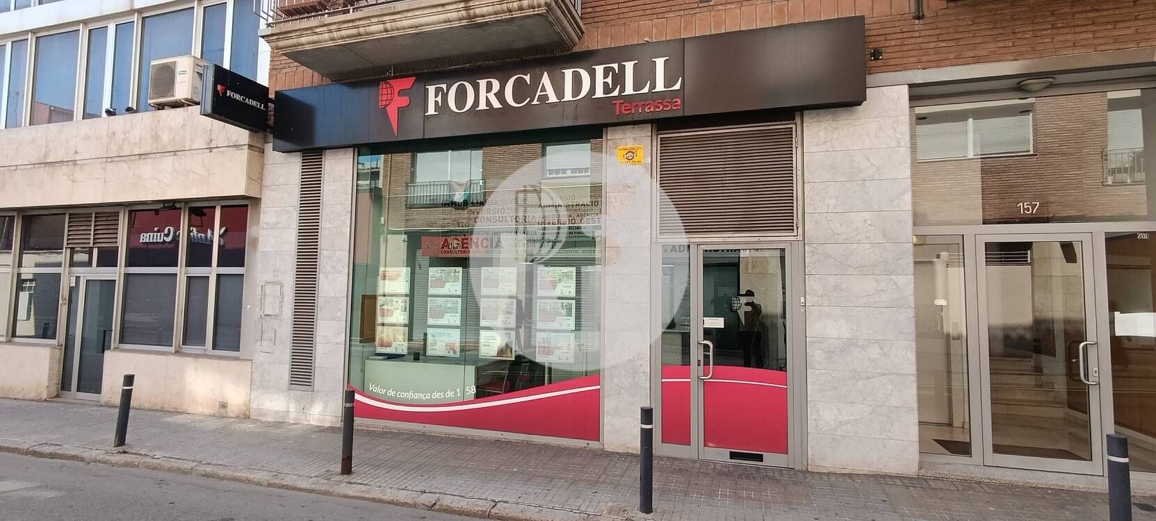 Local en venda en Terrassa amb Aire condicionat i Calefacció