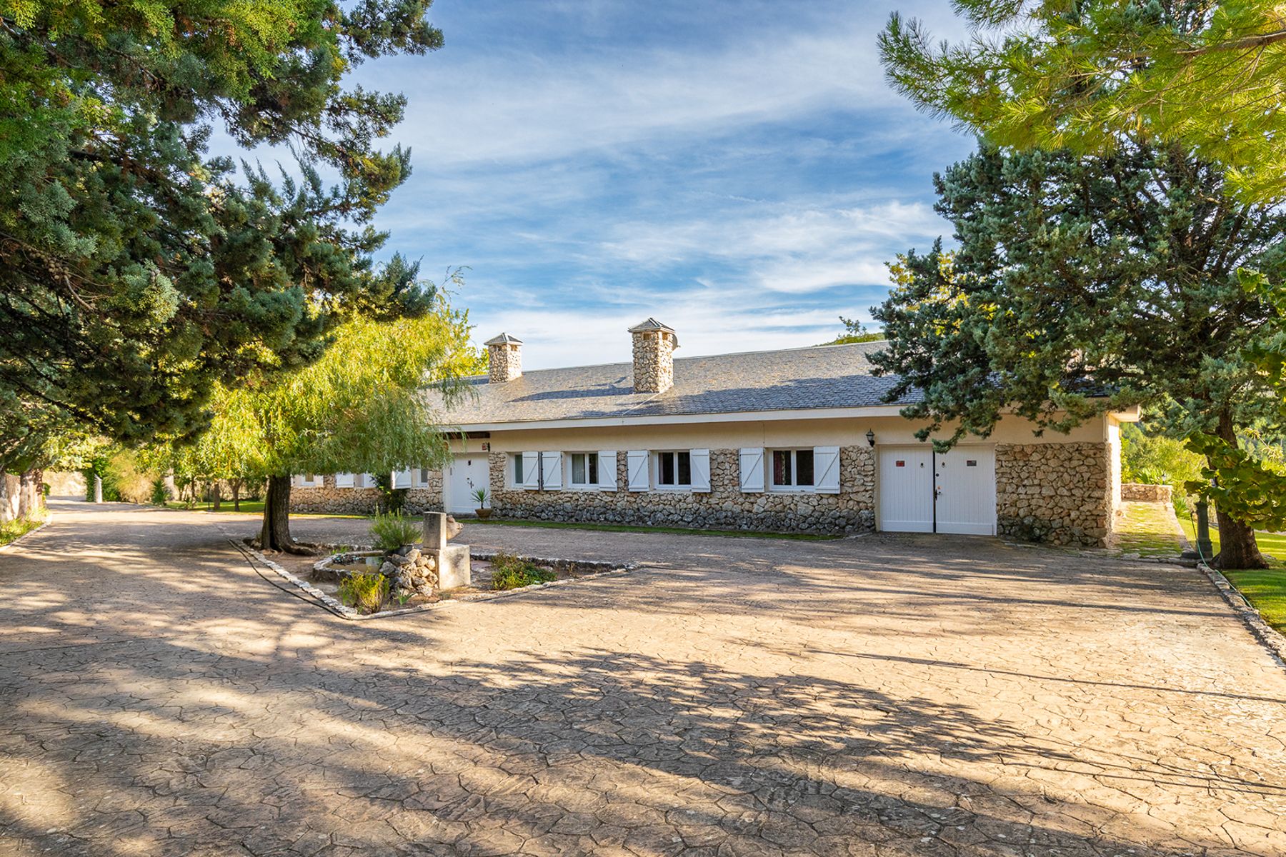 Exterior view of Country house for sale in Brihuega  with Air Conditioner, Heating and Private garden