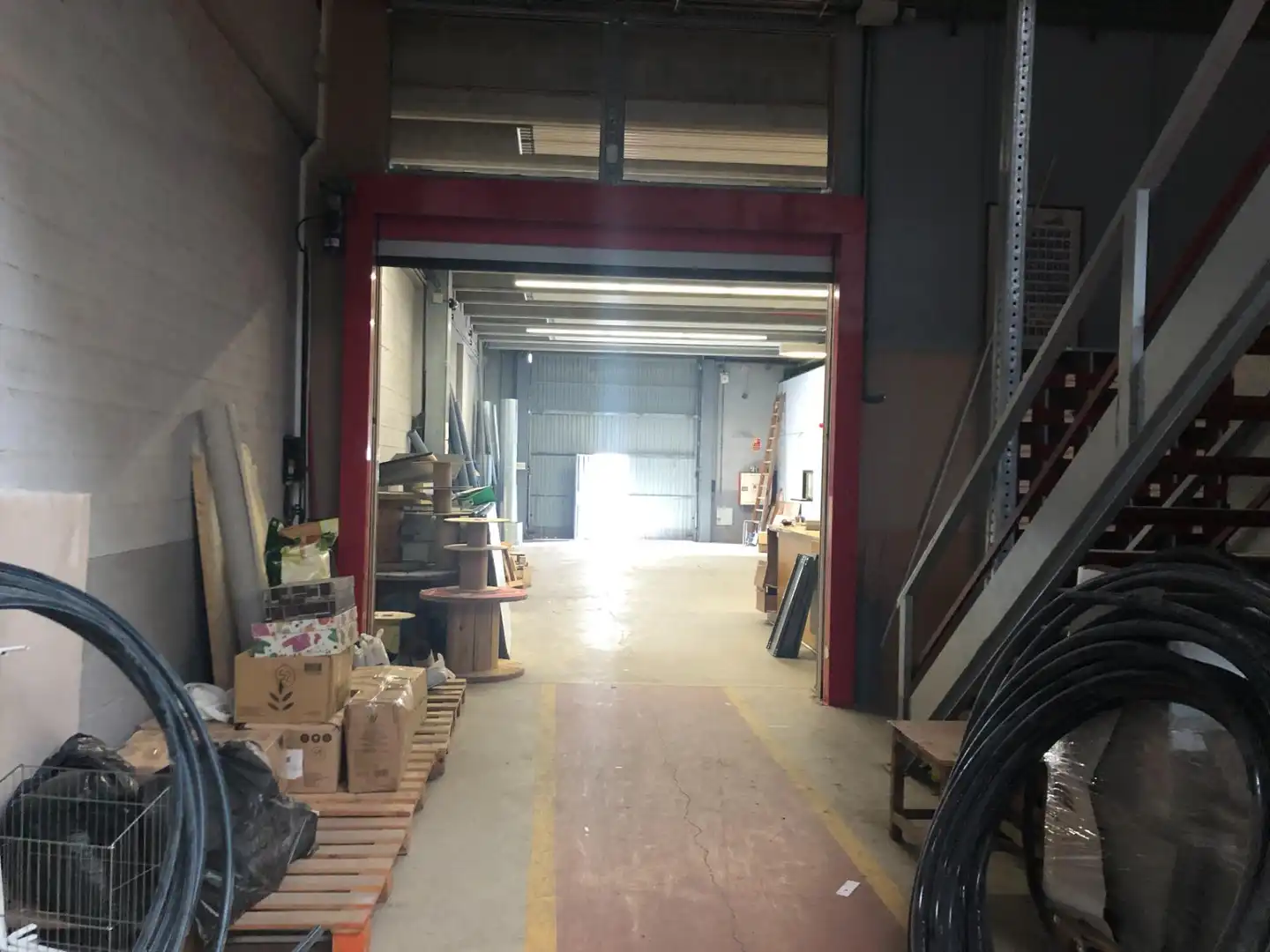 Nau industrial en venda en Abrera
