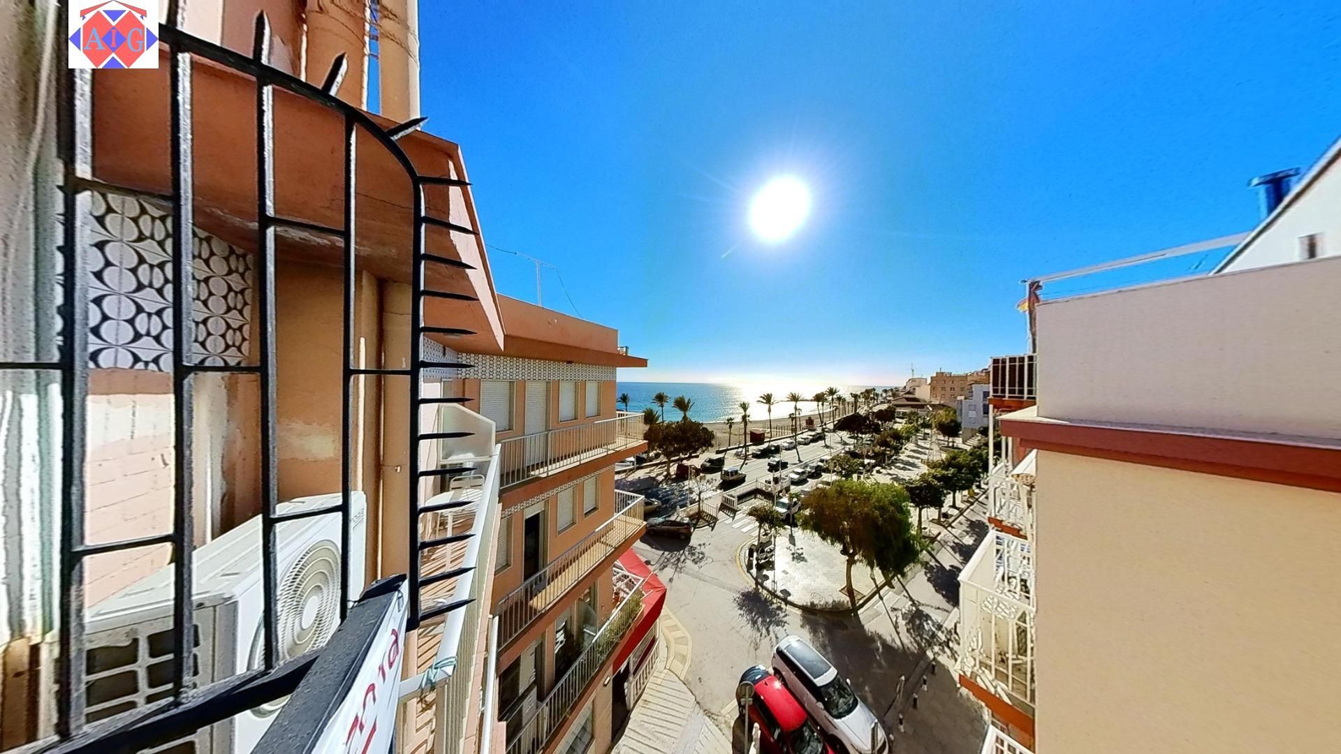 Vista exterior de Apartament en venda en Gualchos amb Terrassa i Balcó