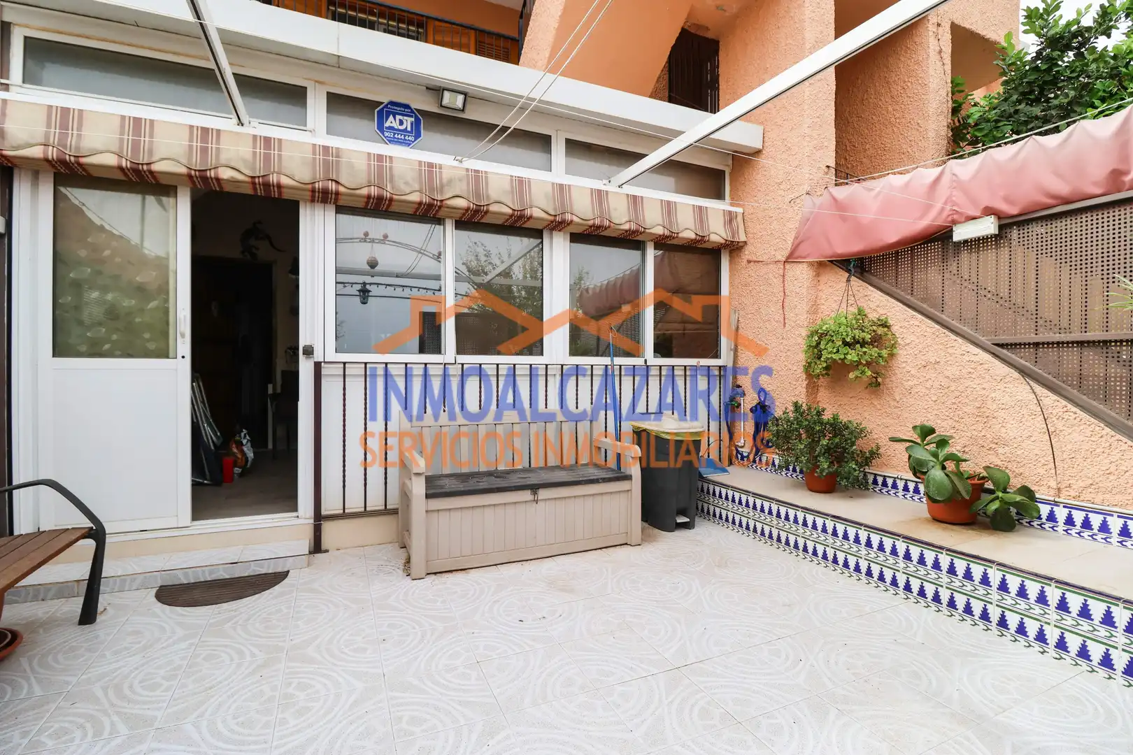 Bungalow con jardín en venta en Centro, imagen 3