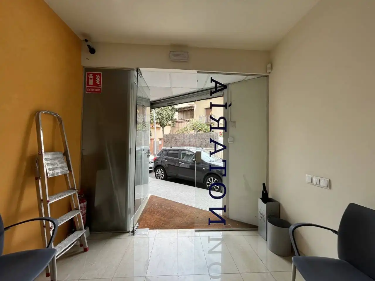 Oficina de alquiler en Esplugues de Llobregat con Aire acondicionado, Calefacción y Alarma