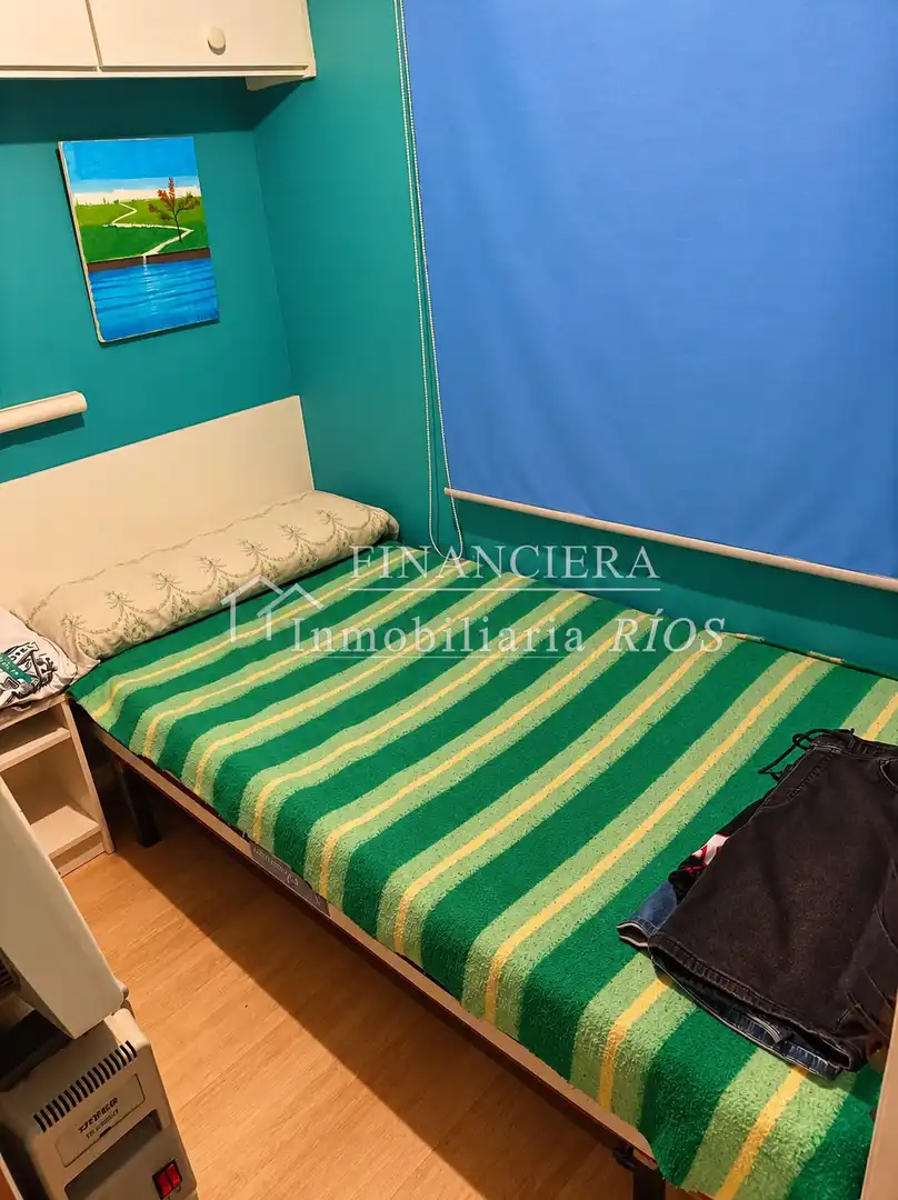 Dormitori de Residencial en venda en Este - Alcosa- Torreblanca