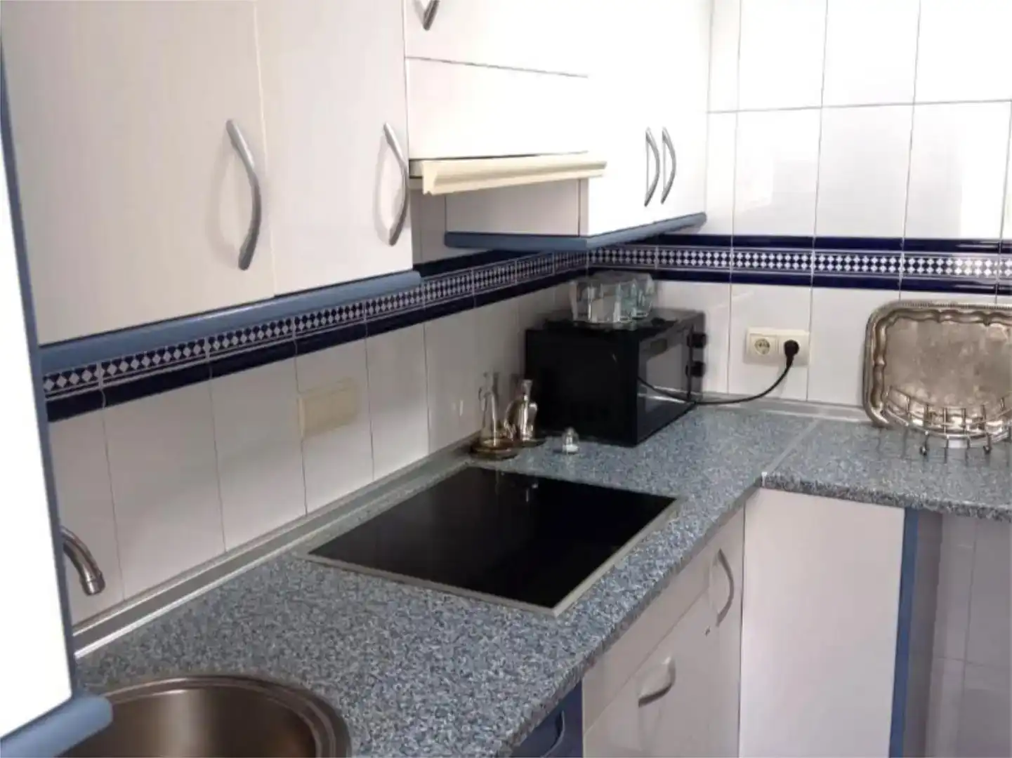 Küche von Wohnung zur Miete in Cuenca Capital mit Klimaanlage