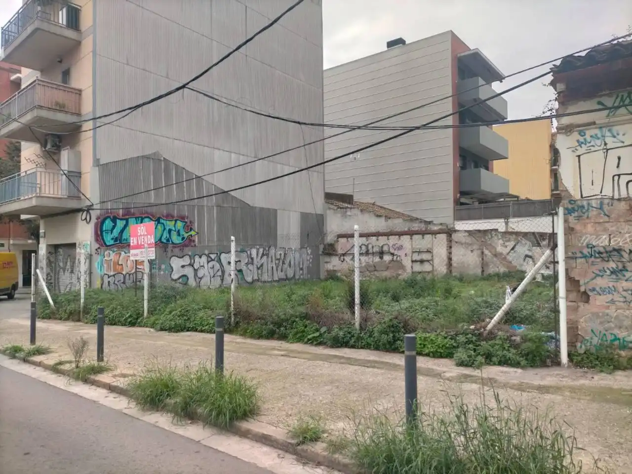 Terreny residencial en venda a Calle Adam i Eva, imagen 2