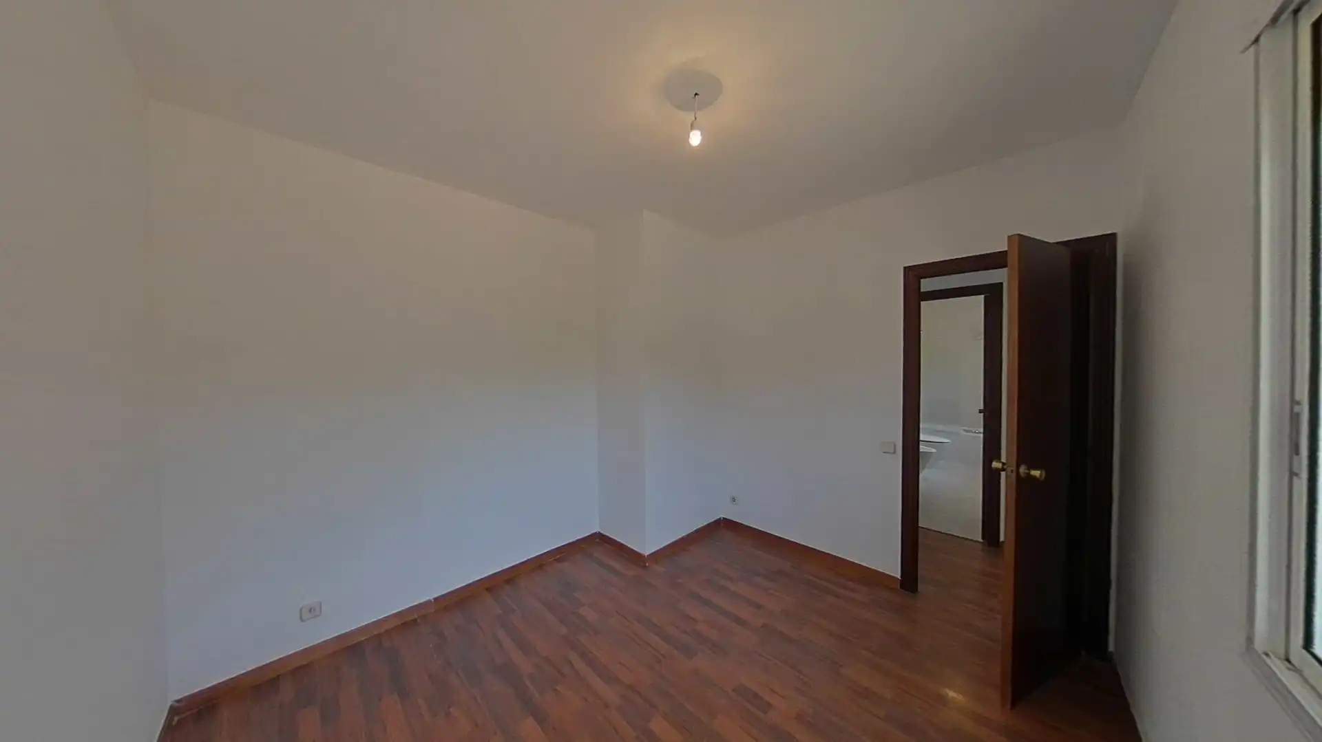 Habitación de Casa adosada en venta en Viladecans