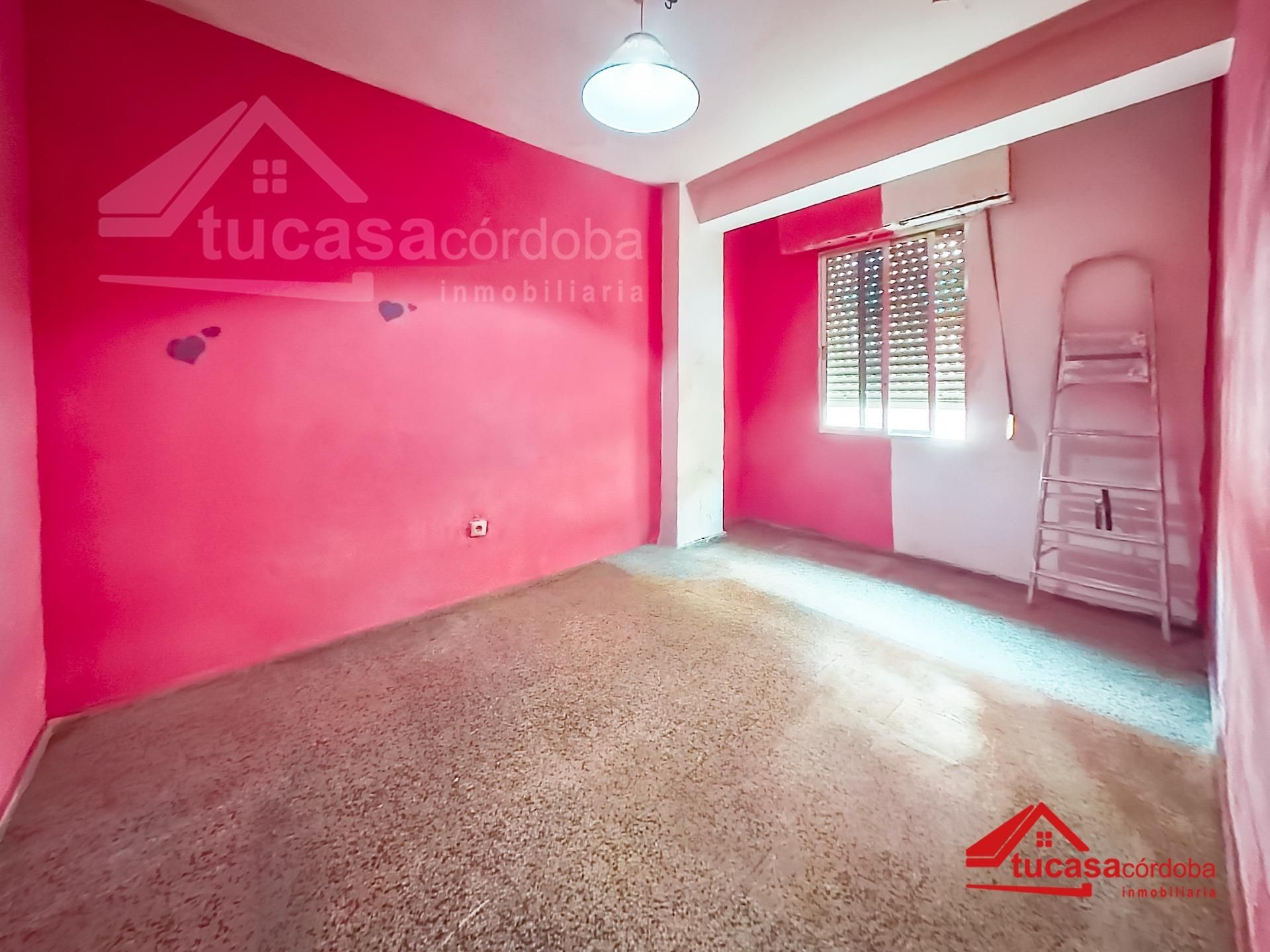 Habitación de Piso en venta en  Córdoba Capital con Terraza
