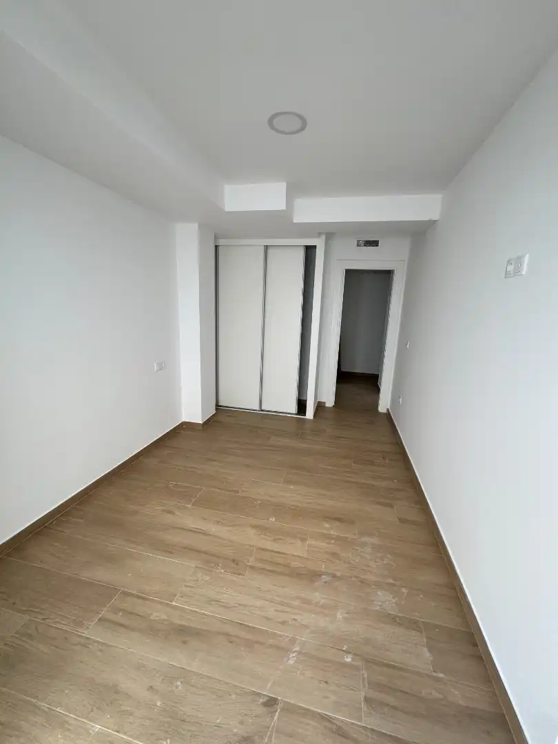 Piso con ascensor en venta en Carrer Concepción Arenal 101, imagen 22