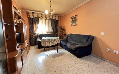 Living room of Flat for sale in Dos Hermanas  with Air Conditioner