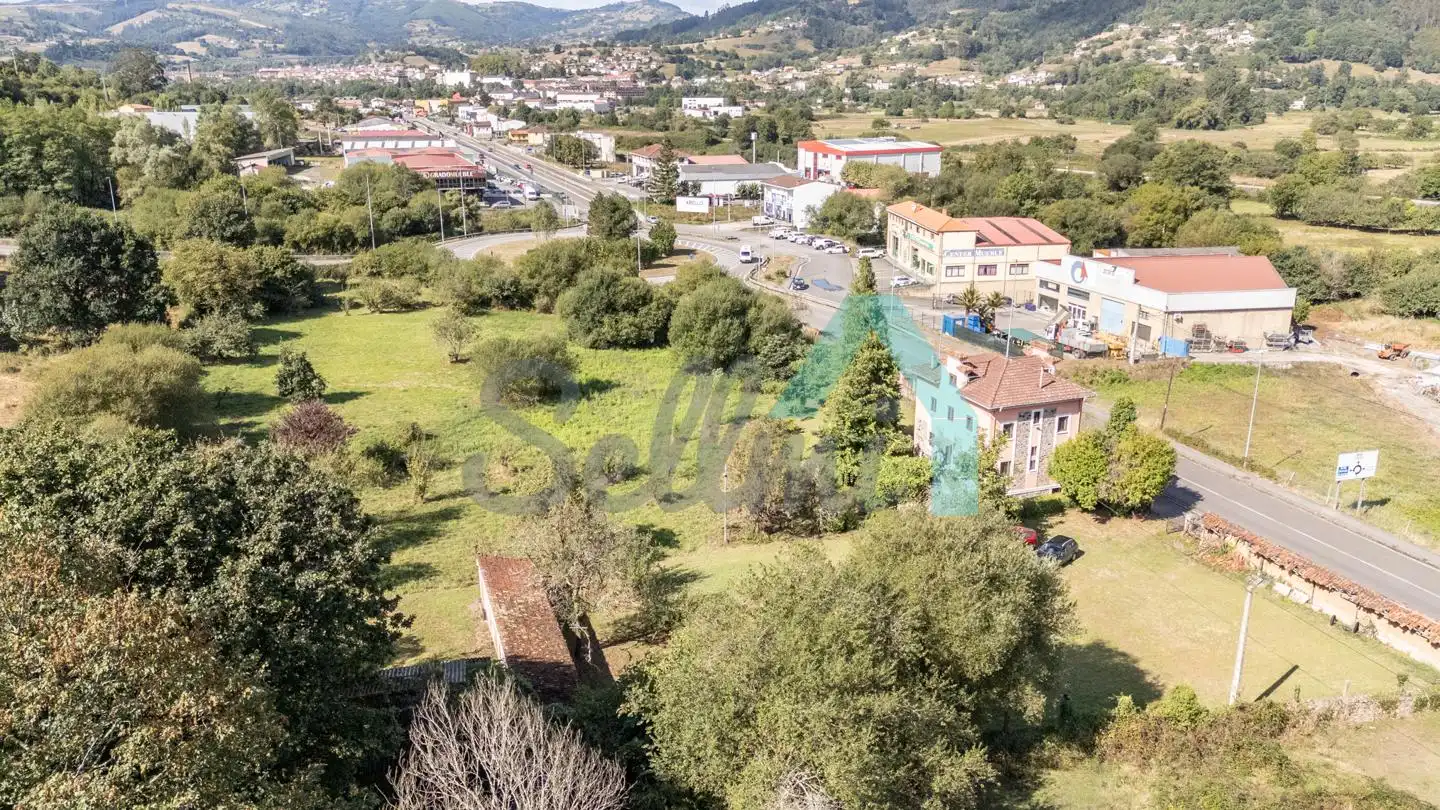 Casa o chalet en venta en Grado con Calefacción, Jardín privado y Parquet