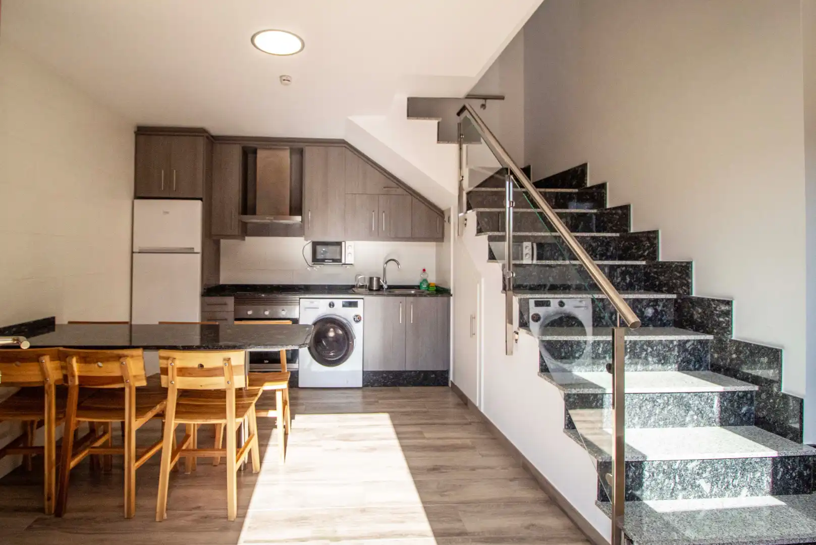 Cocina de Casa adosada en venta en A Rúa  con Calefacción, Jardín privado y Parquet