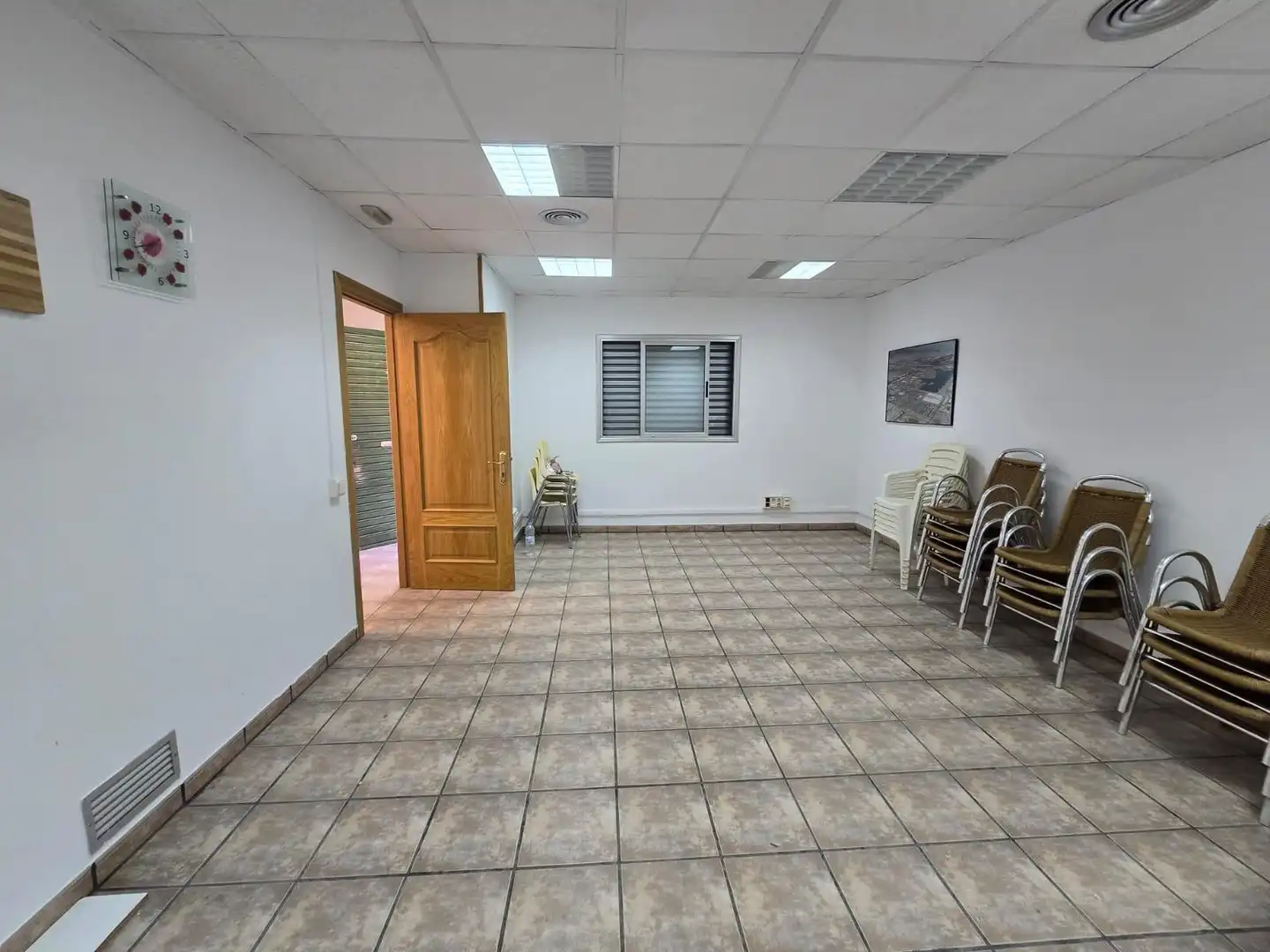 Business premises for sale in Poble, imagen 3