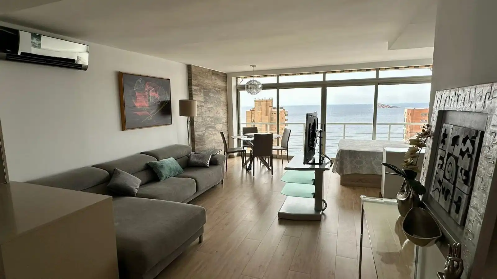 Living room of Lofts for sale in Benidorm  with Air Conditioner, Private garden and Furnished