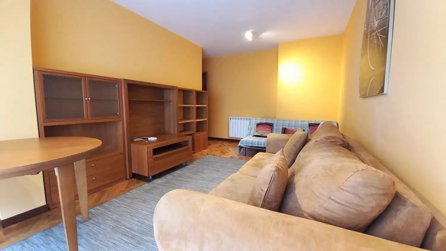 Sala d'estar de Pis en venda en A Coruña Capital  amb Calefacció, Parquet i Traster