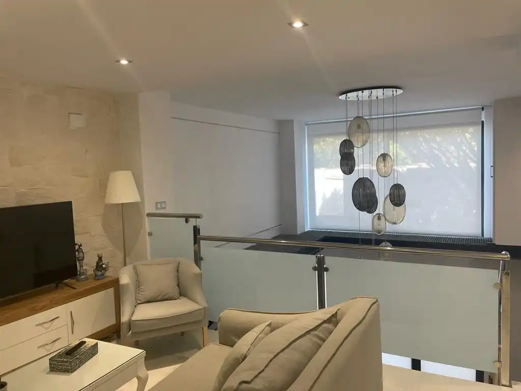 Wohnzimmer von Geschaftsraum zum Verkauf in Marbella
