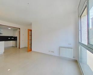 Flat for sale in Terrassa  with Heating and Oven