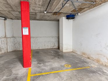 Individual con ascensor en venta en Carrer Ramon Turró i Darder 37