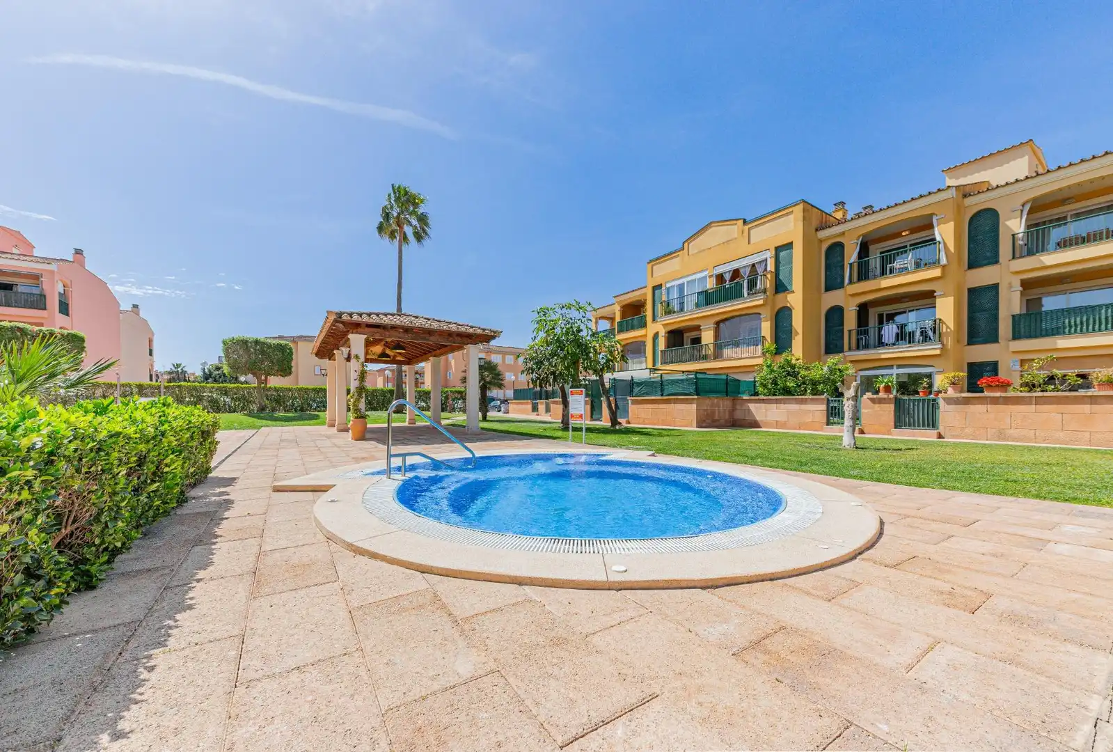 Piscina de Planta baixa en venda en Llucmajor amb Aire condicionat, Calefacció i Jardí privat
