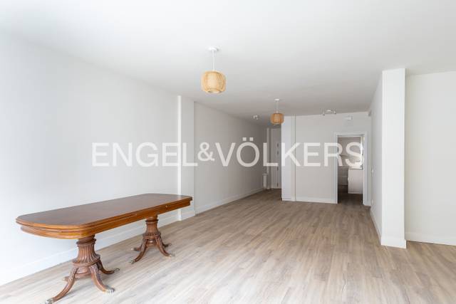 Apartamento en Alquiler en Ríos Rosas - Nuevos Ministerios